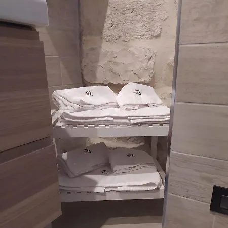 Civico 33 Bed and breakfast Bisceglie